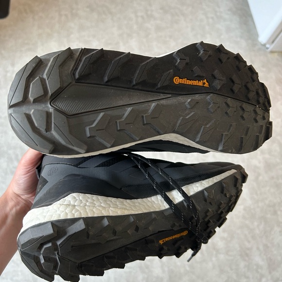 ADIDAS TERREX FREE HIKER 2 GORE-TEX HIKING SHOE WOMENS SZ 7 - Picture 4 of 6